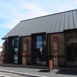 Aluminium commercial - Snap lock seam panel